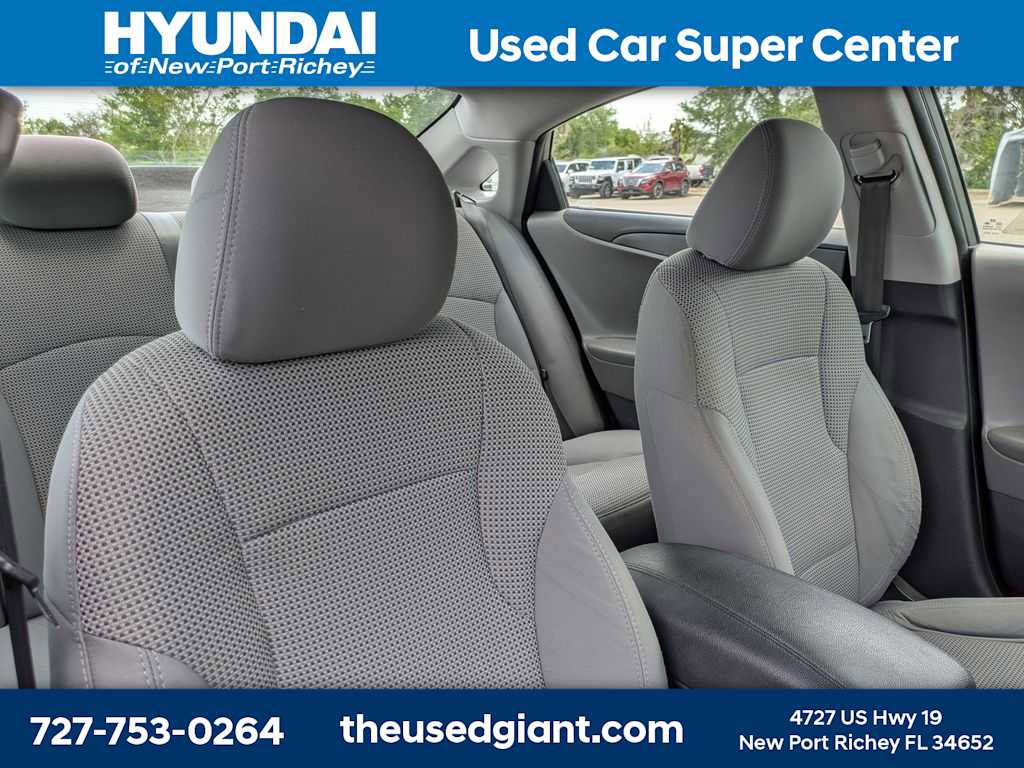 Used 2012 Hyundai Sonata GLS image 6