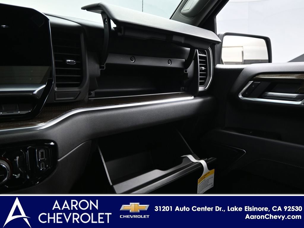 New 2026 Chevrolet Silverado 1500 RST w/ LPO, Dark Essentials Package image 28