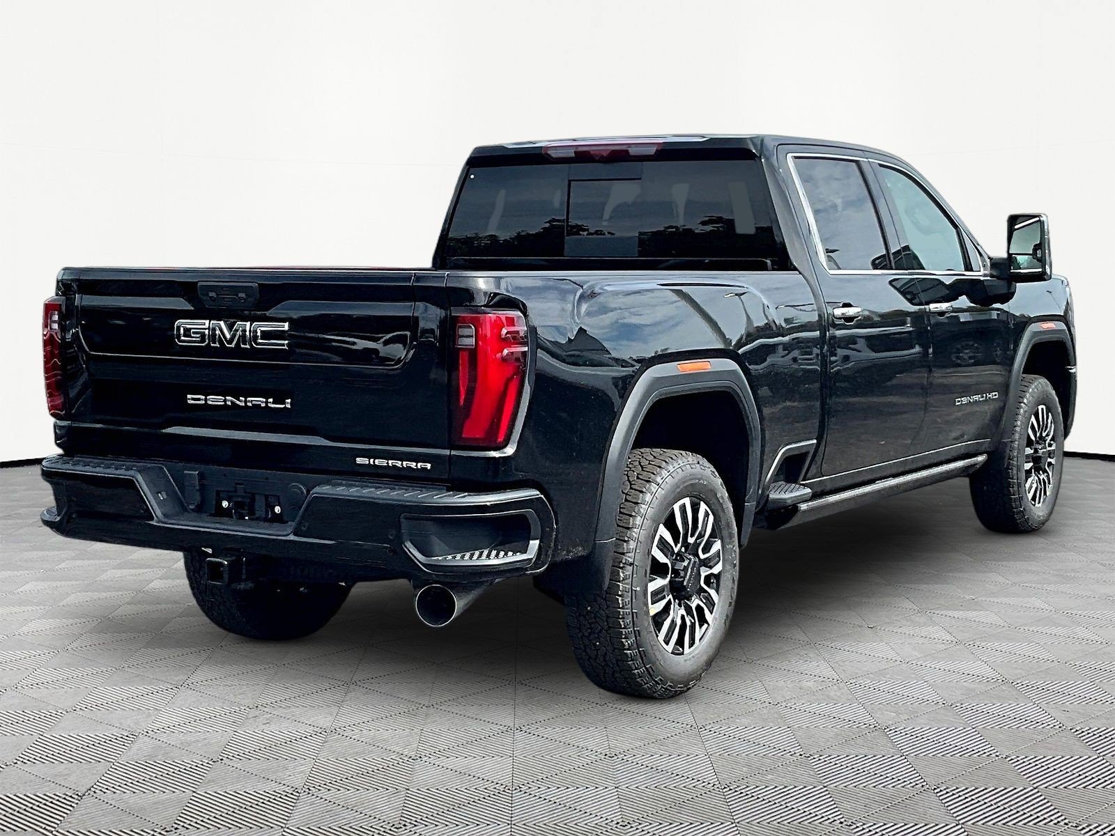 New 2026 GMC Sierra 2500 Denali Ultimate AWD/4WD image 7
