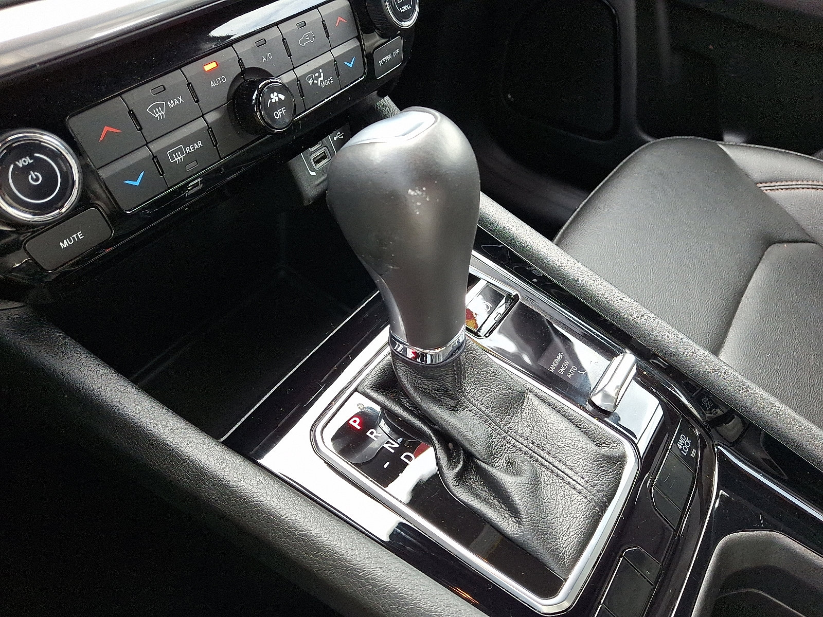 Certified 2024 Jeep Compass Limited image 15