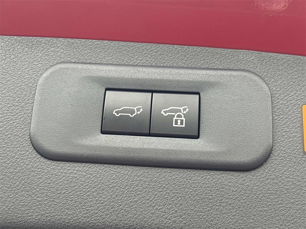 Used 2024 Lexus NX 250 FWD w/ Premium Package image 16