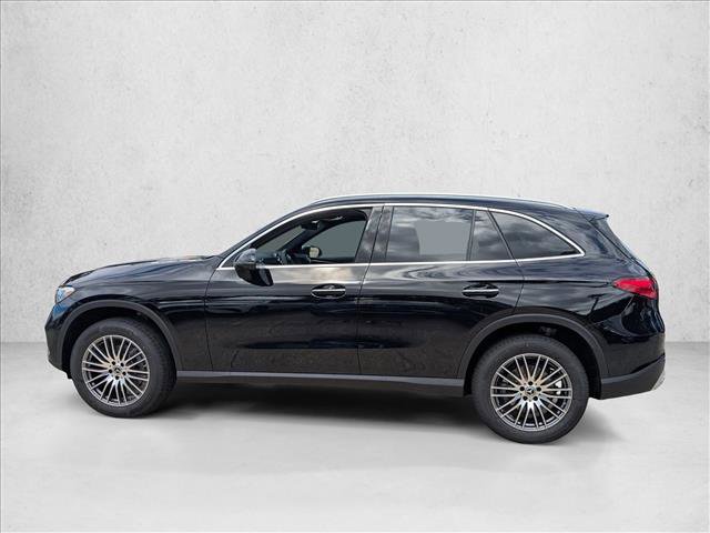 Certified 2026 Mercedes-Benz GLC 300 image 5