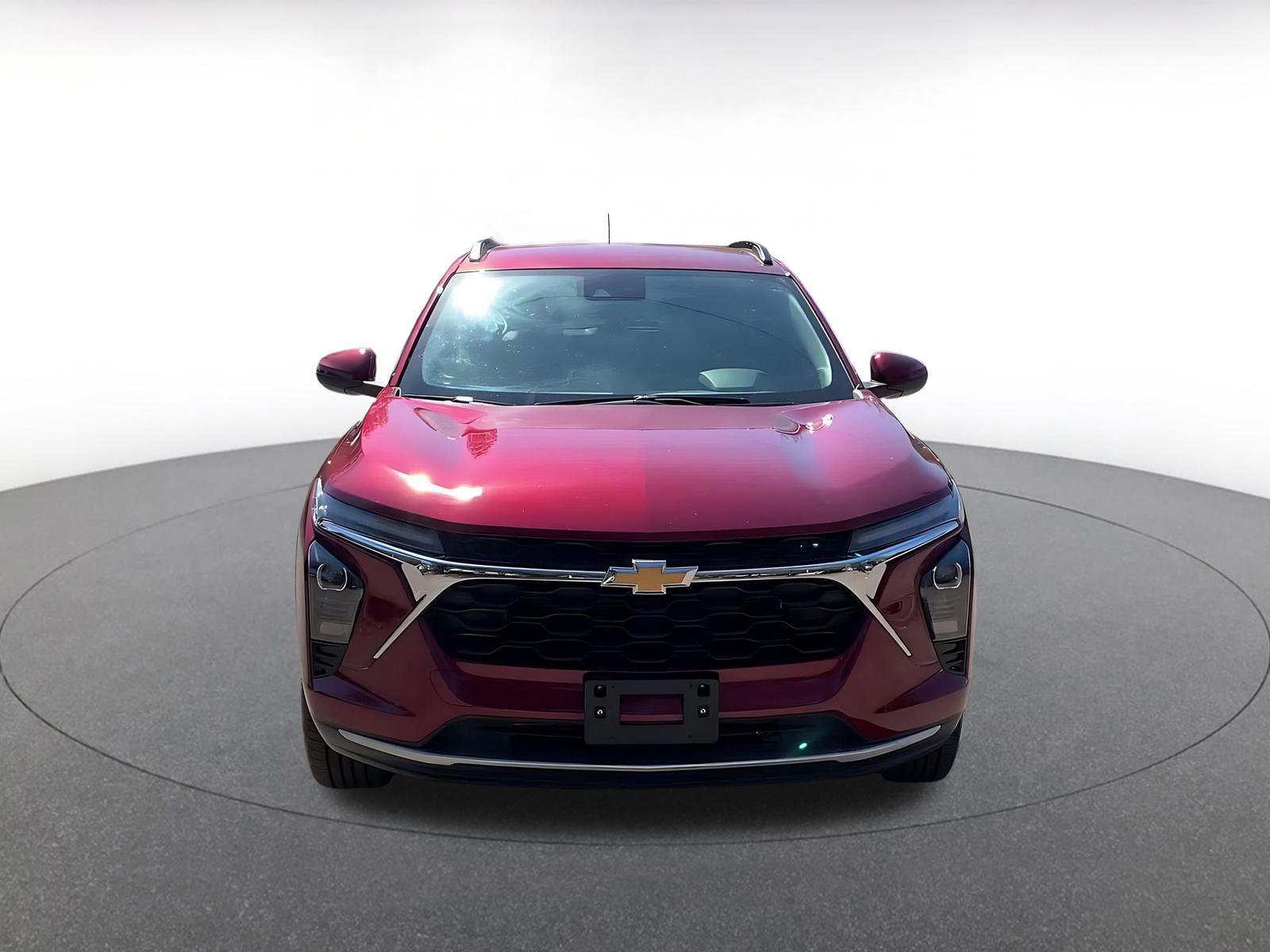 Used 2025 Chevrolet Trax LT image 4