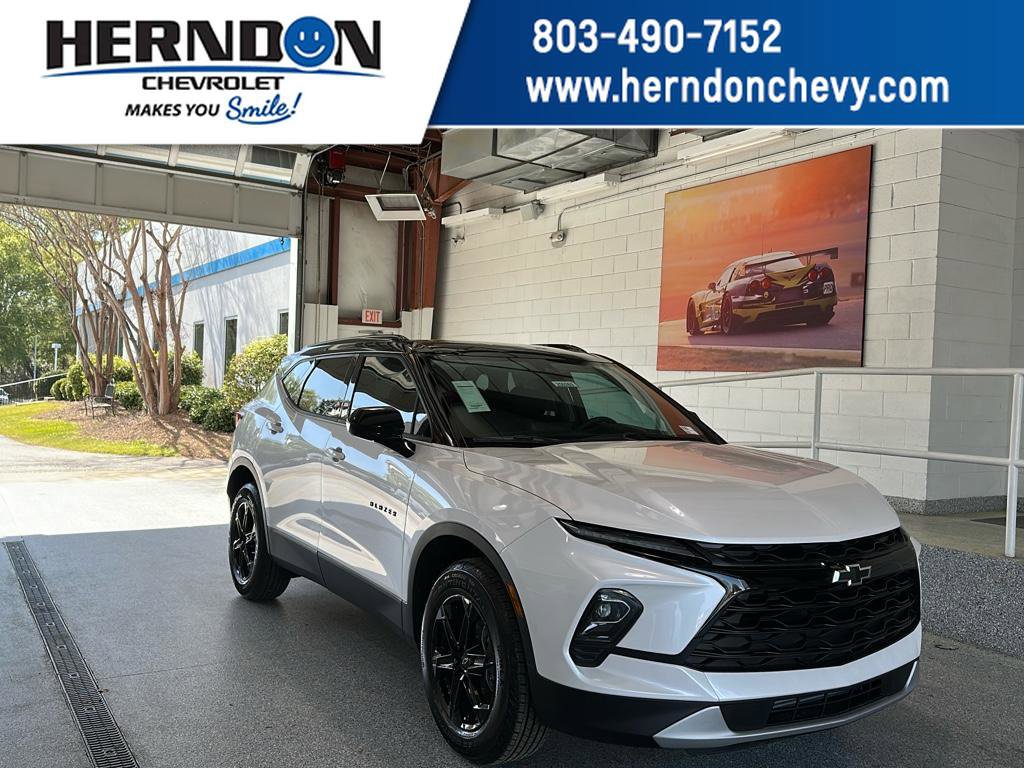 New 2025 Chevrolet Blazer LT w/ Midnight/Sport Edition FWD image 1