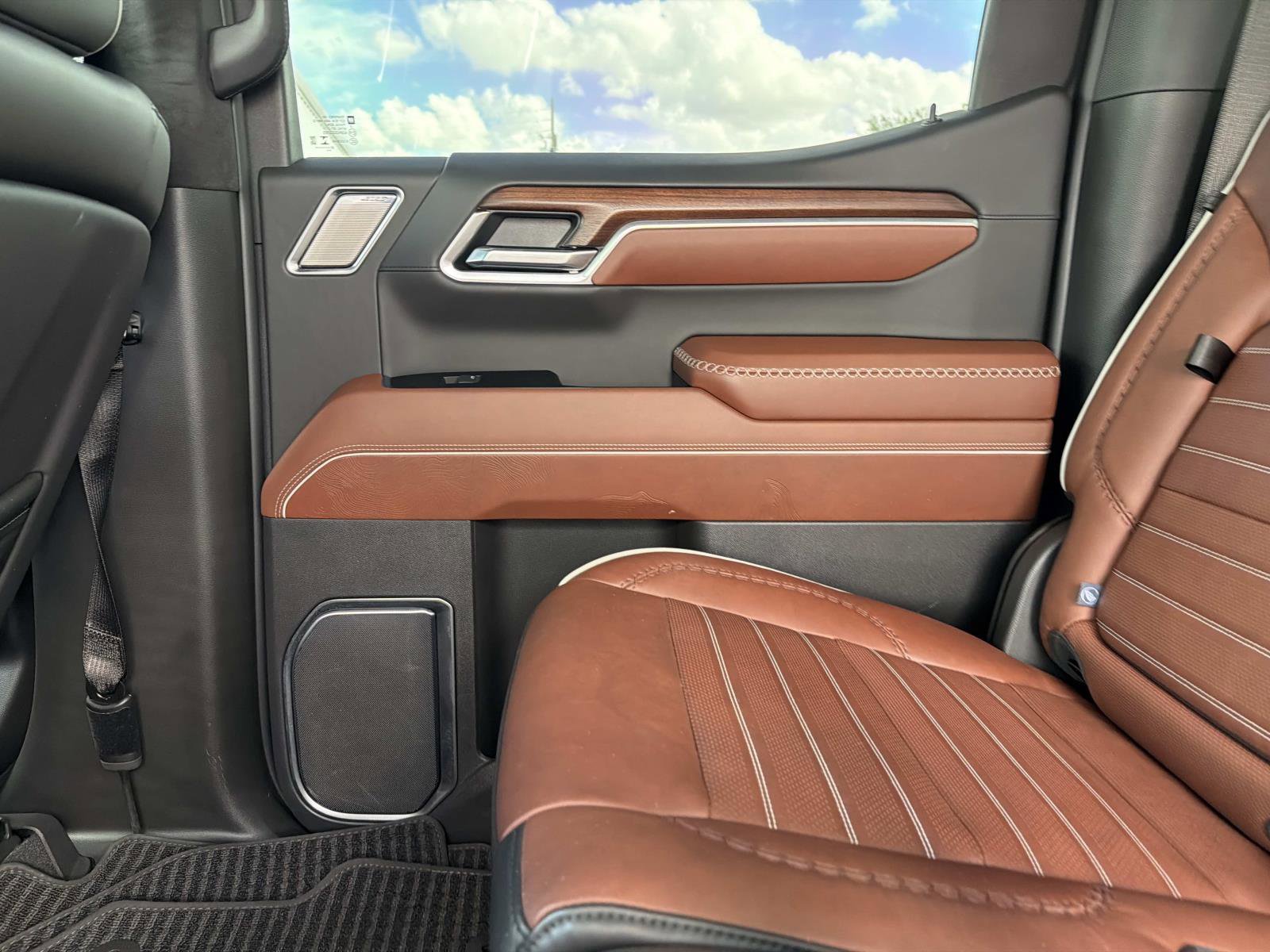 Used 2026 GMC Sierra 1500 Denali Ultimate image 14