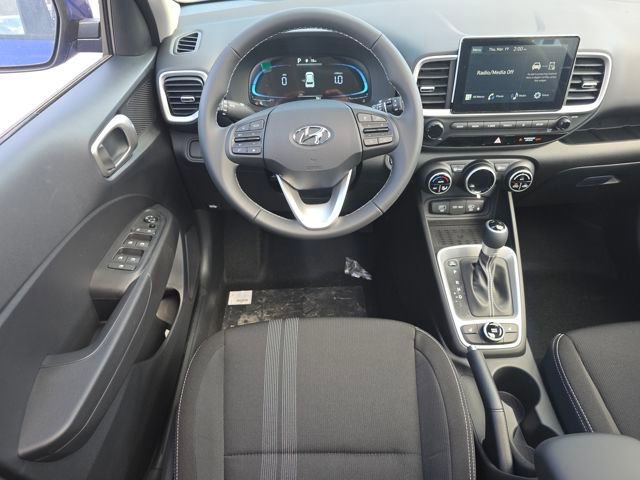 New 2026 Hyundai Venue SEL image 3
