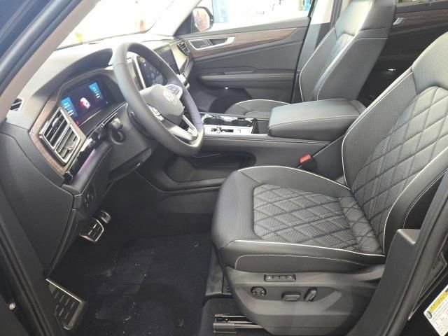 New 2025 Volkswagen Atlas SEL Premium R-Line image 17