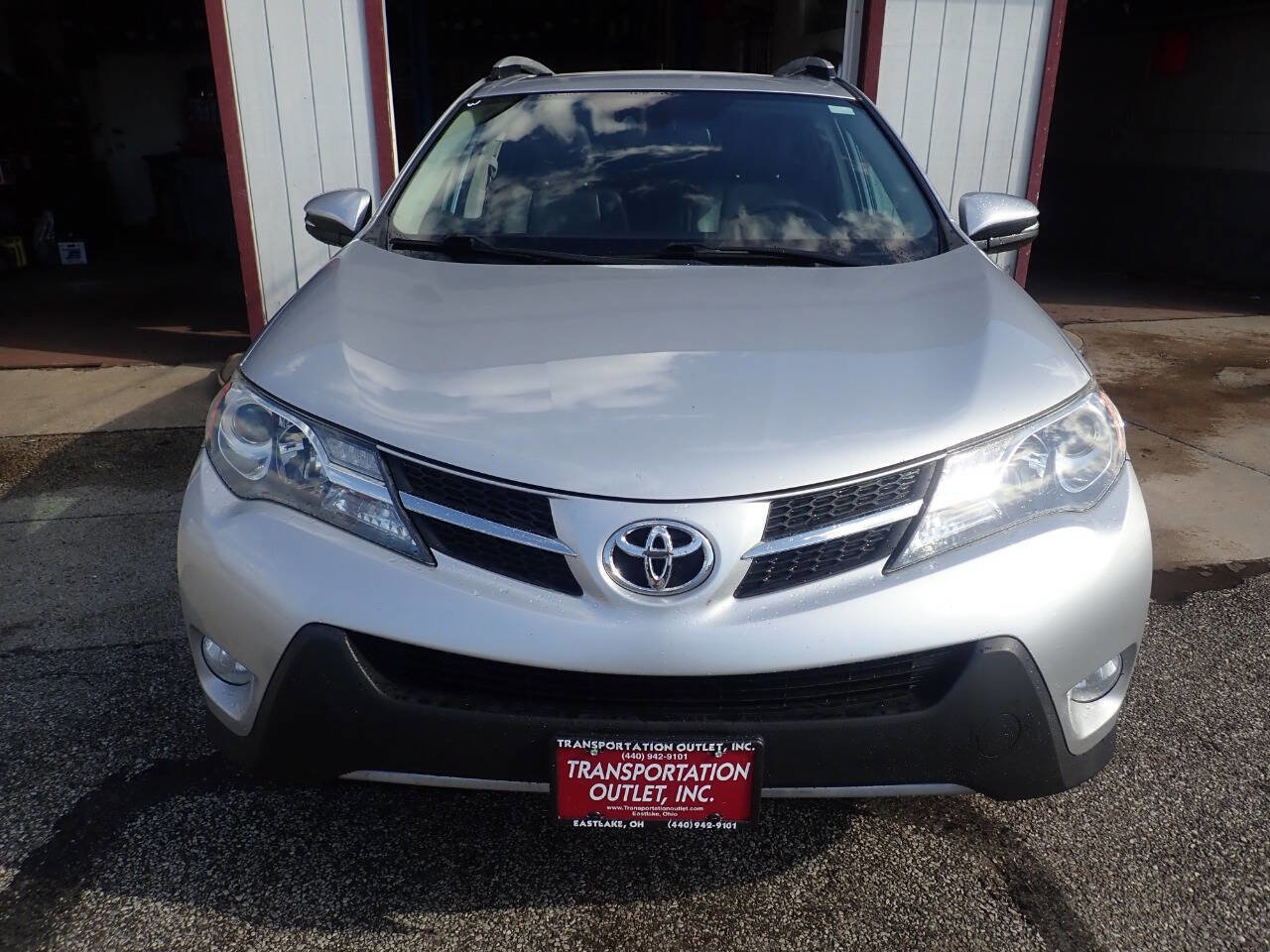 Used 2014 Toyota RAV4 Limited image 3