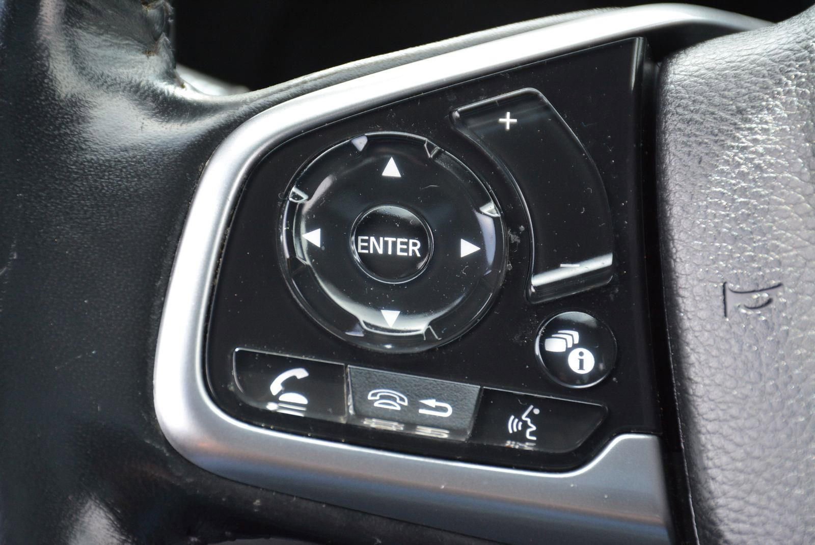 Used 2022 Honda CR-V Touring image 30