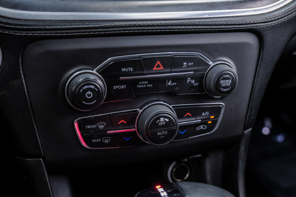 Used 2019 Dodge Charger R/T w/ Daytona Edition Group RWD image 34