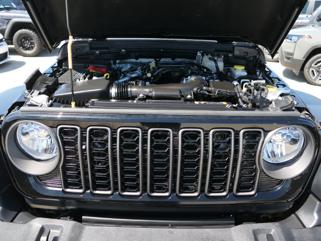 Used 2024 Jeep Wrangler Sport AWD/4WD image 23