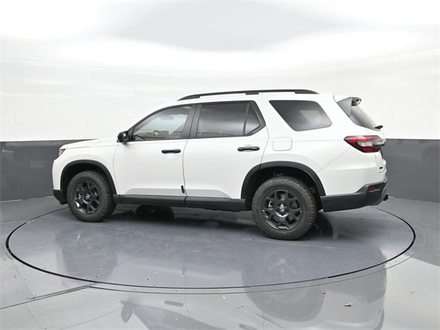 New 2026 Honda Pilot TrailSport image 5