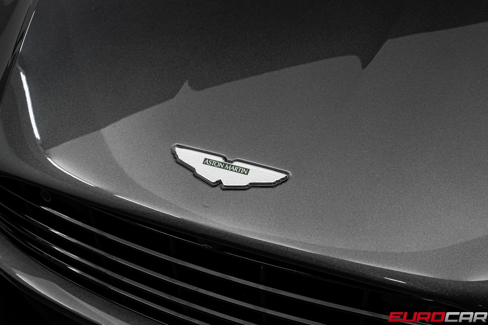 Used 2019 Aston Martin DB11 Volante RWD image 11