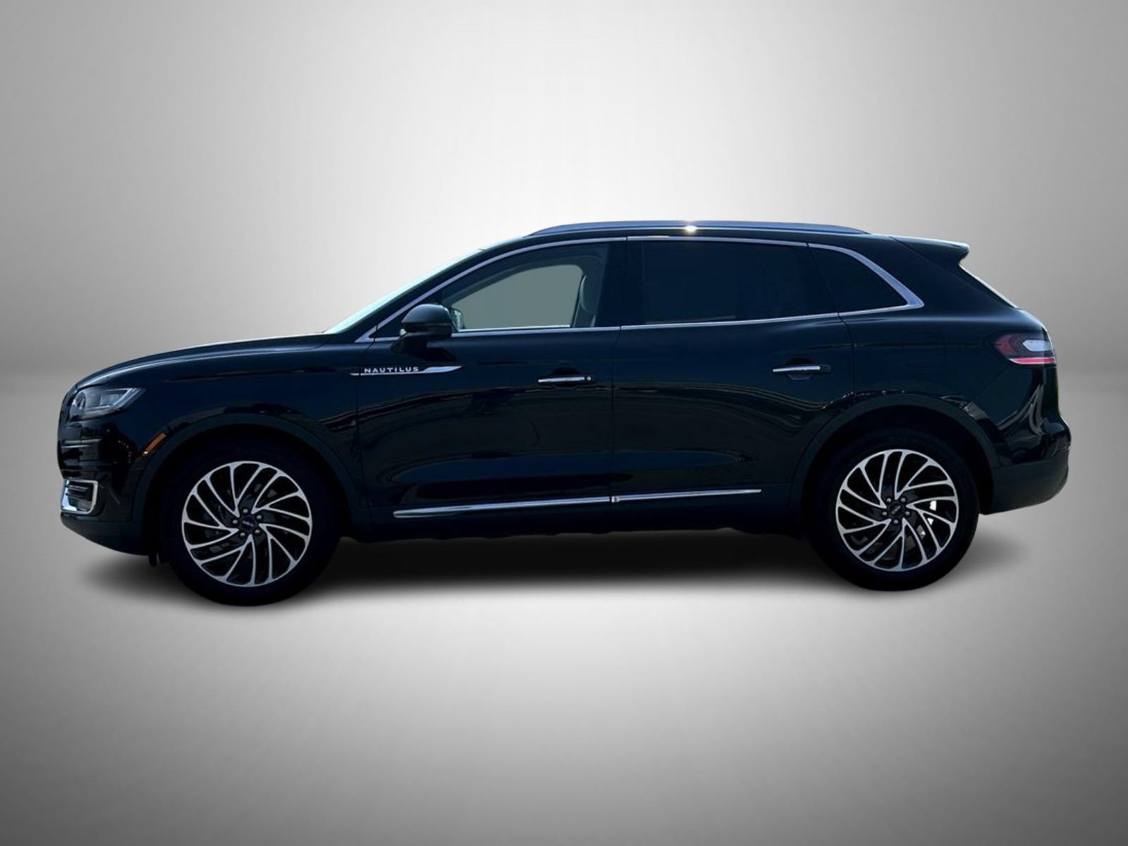 Used 2019 Lincoln Nautilus Reserve AWD/4WD image 8