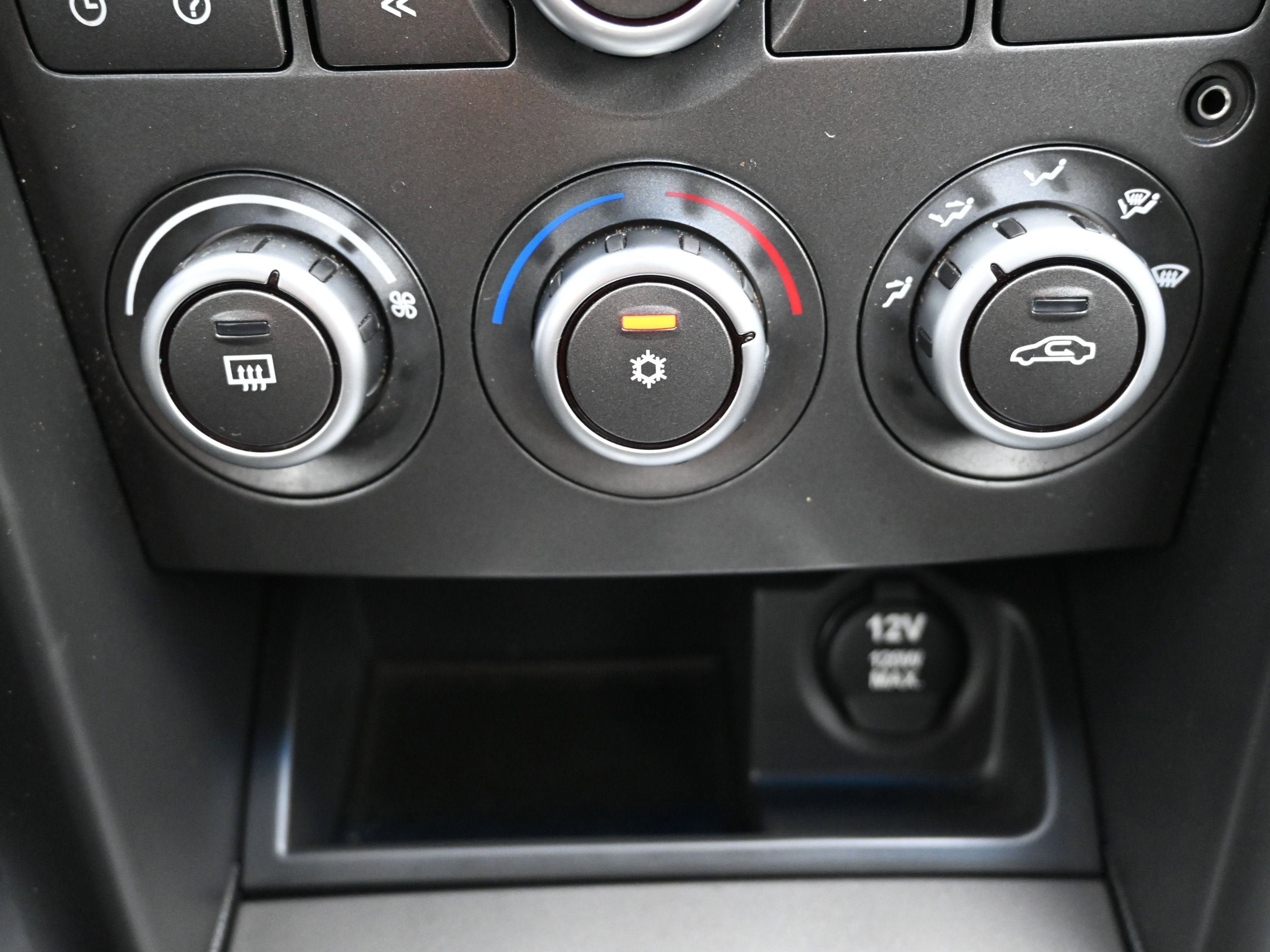 Used 2009 Pontiac G8 image 15