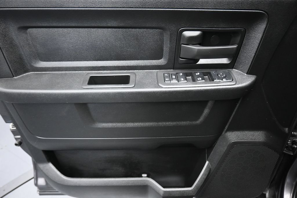 Used 2025 RAM 3500 Tradesman AWD/4WD image 10