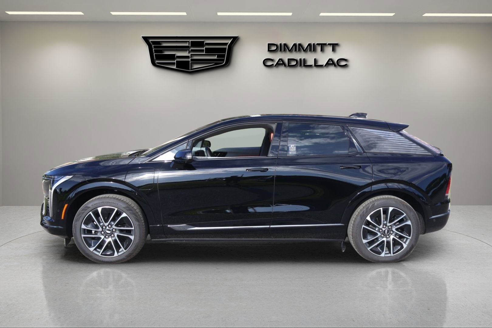 New 2026 Cadillac Optiq Sport 2 w/ LPO, Floor Liner Package RWD image 2