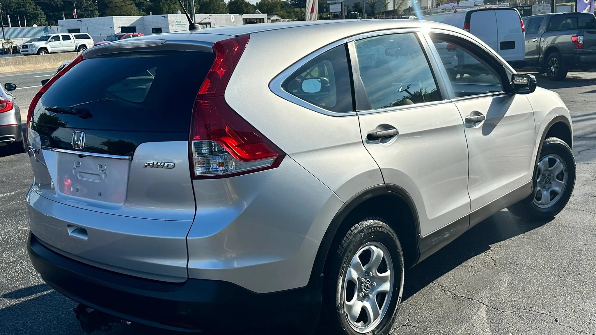 Used 2012 Honda CR-V LX image 5