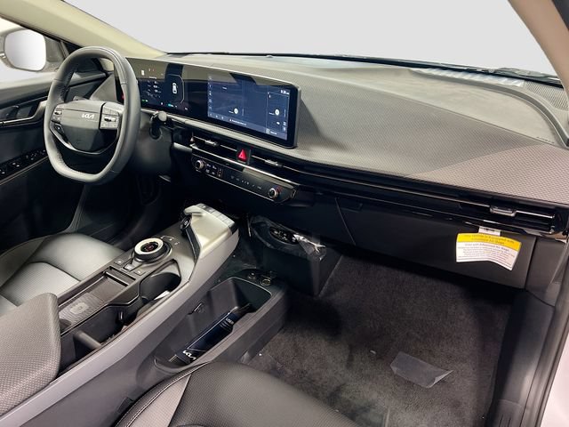 New 2026 Kia EV6 Wind RWD image 28