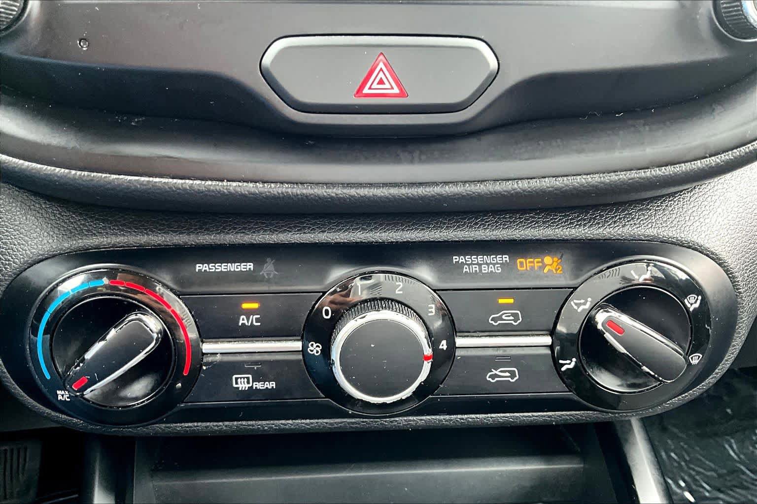 Used 2021 Kia Soul LX FWD image 31
