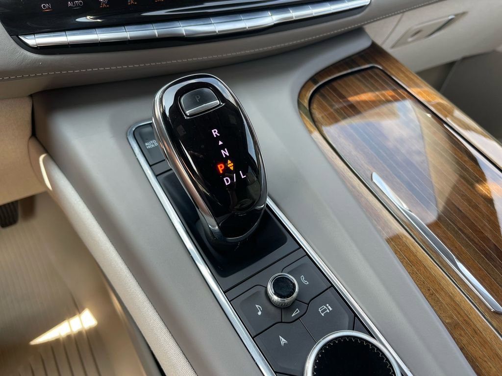 Used 2023 Cadillac Escalade Sport Platinum w/ LPO, ONYX Package image 20