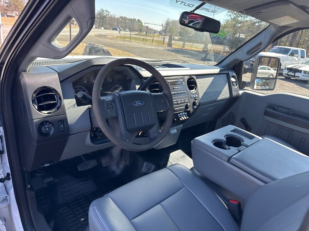 Used 2014 Ford F450 XL image 22