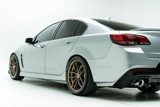 Used 2015 Chevrolet SS image 19