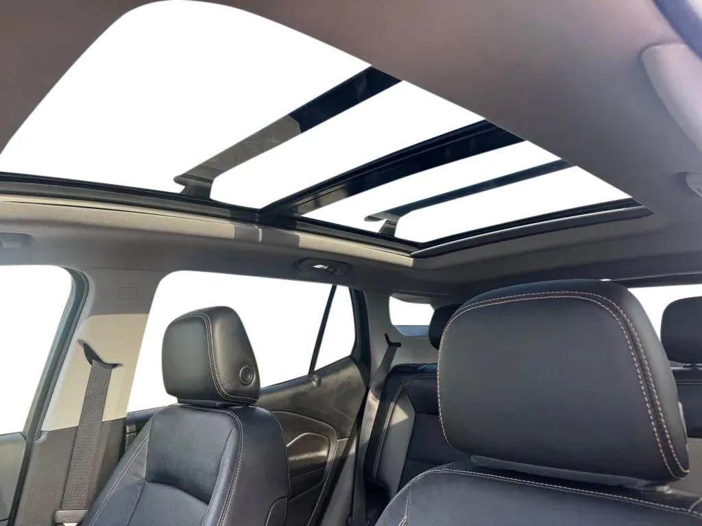 Used 2020 GMC Terrain SLT w/ Preferred Package AWD/4WD image 11