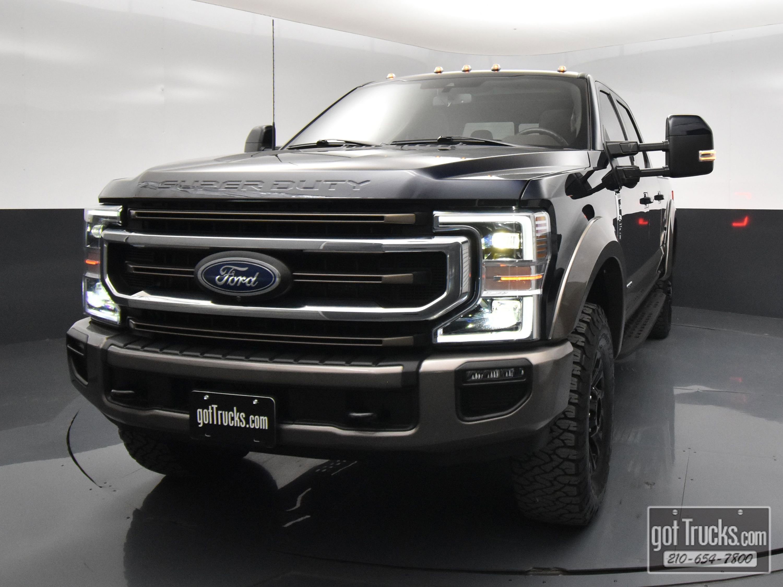 Used 2022 Ford F350 King Ranch w/ Tremor Off-Road Package AWD/4WD image 52