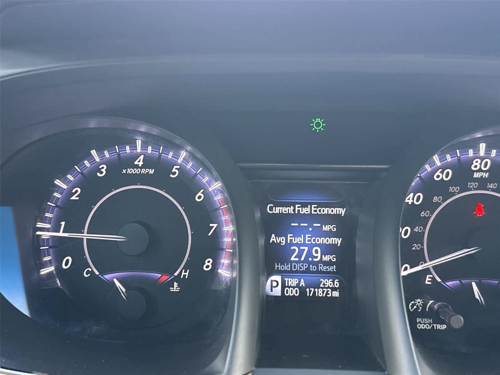 Used 2016 Toyota Avalon Touring FWD image 30