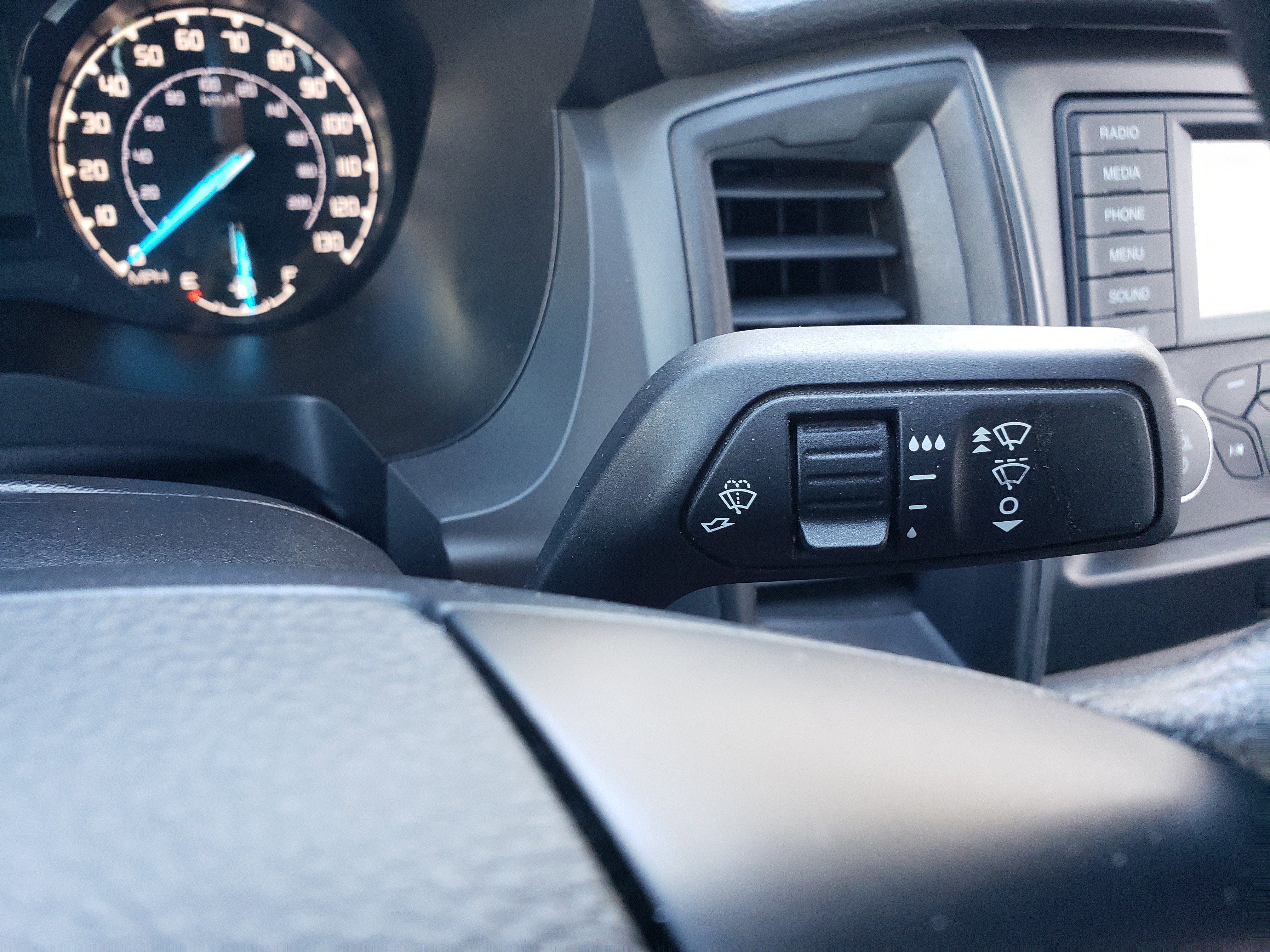 Used 2023 Ford Ranger XL image 15