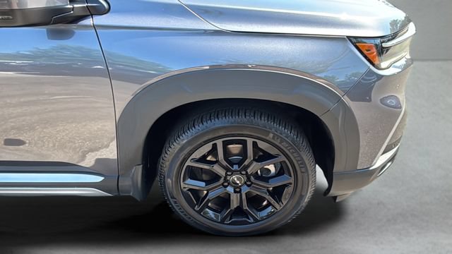 Used 2025 Honda Pilot Touring image 38