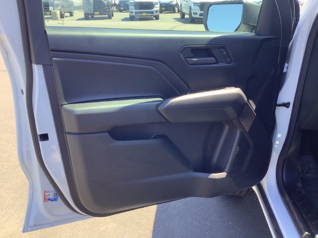 Used 2026 Chevrolet Colorado W/T w/ Advanced Trailering Package RWD image 9