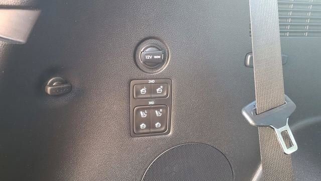 Used 2023 Hyundai Palisade Limited w/ Cargo Package image 18