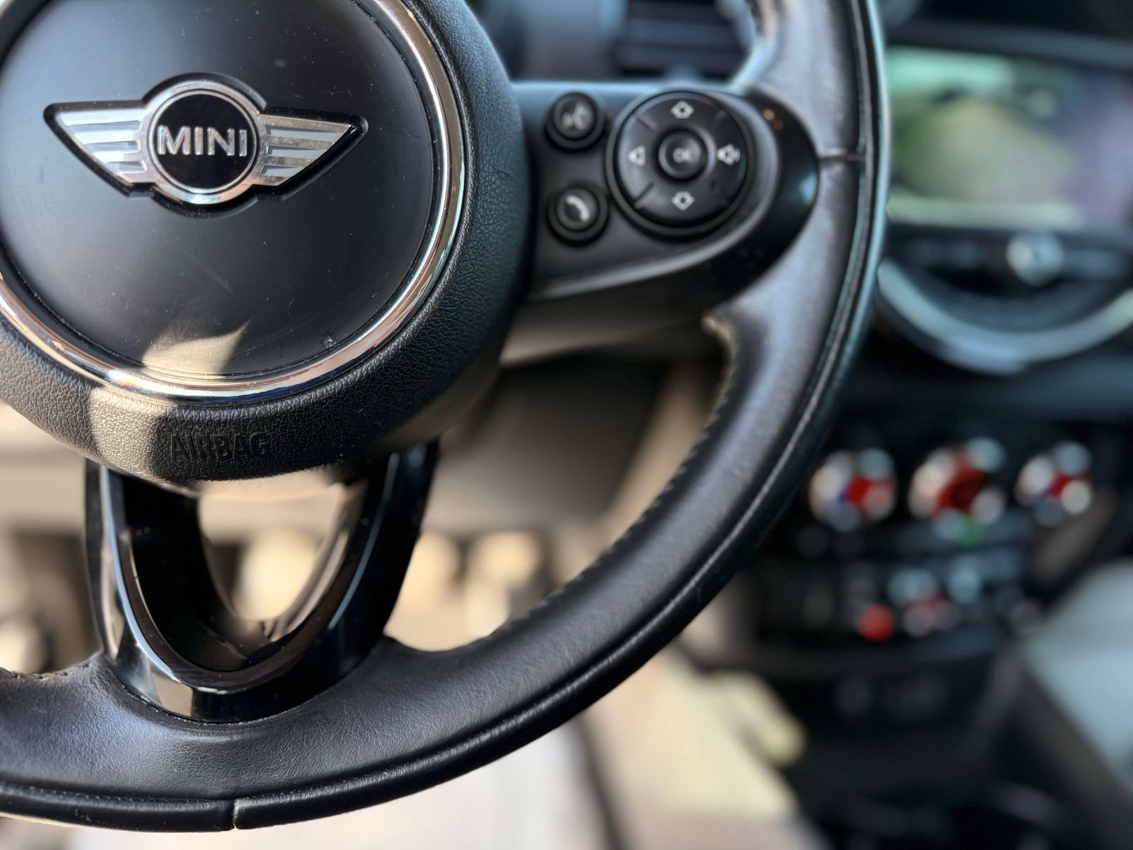 Used 2016 MINI Cooper Clubman image 18