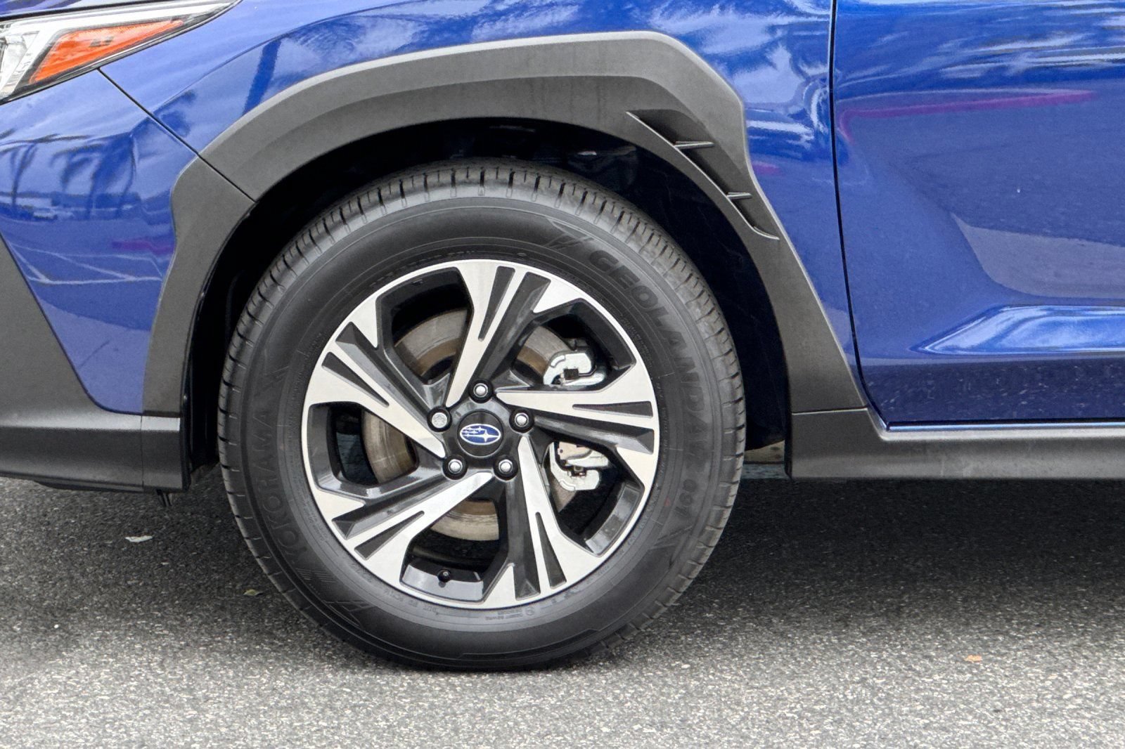Certified 2025 Subaru Crosstrek 2.5i Premium AWD/4WD image 29