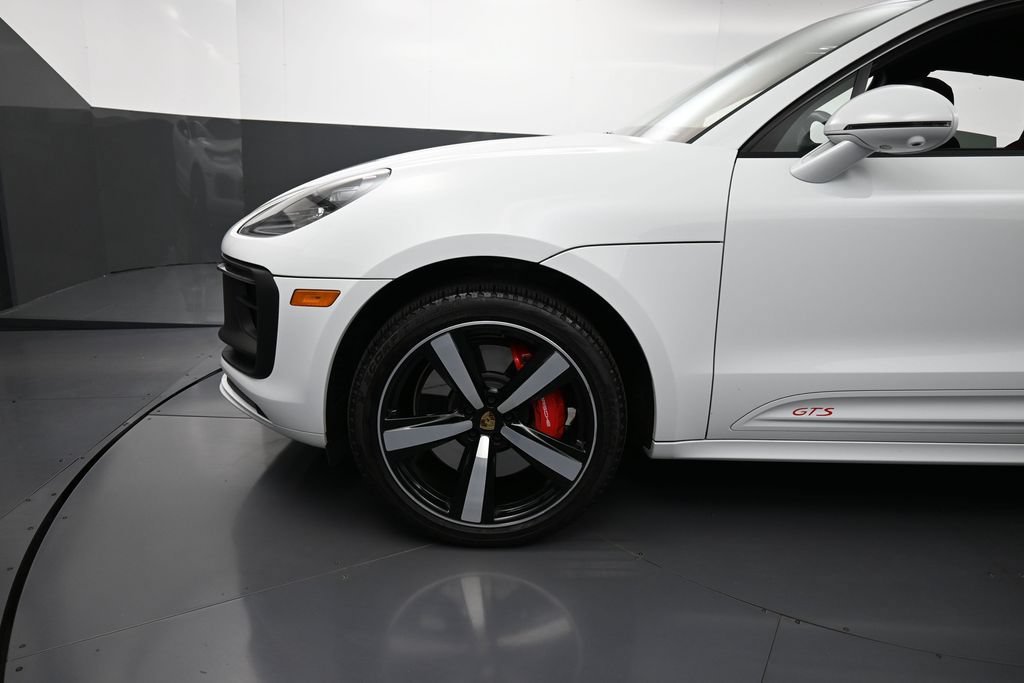 Certified 2022 Porsche Macan GTS AWD/4WD image 12