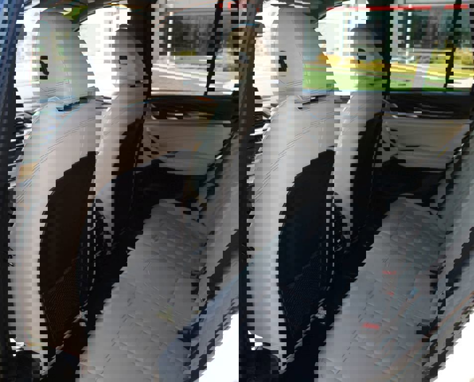 Used 2021 BMW X3 xDrive30i w/ Premium Package image 18