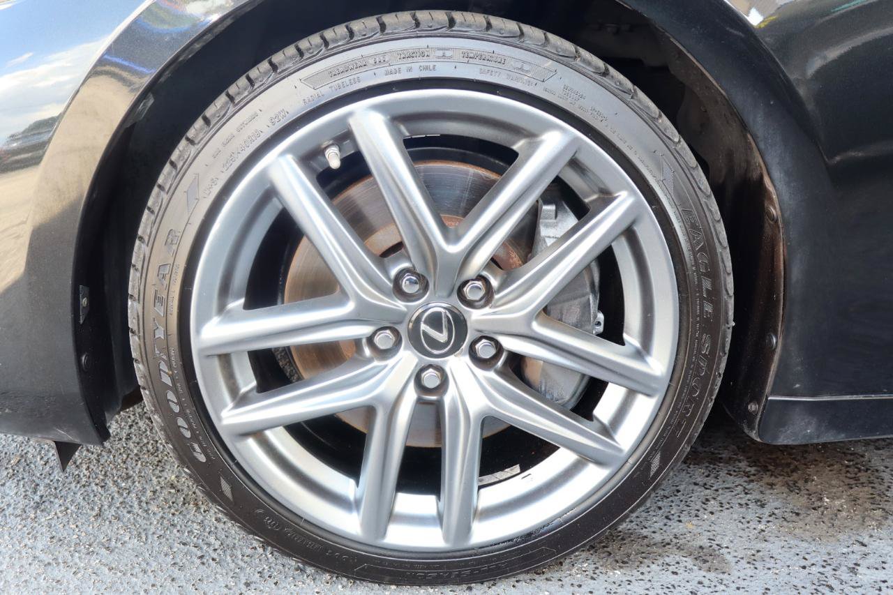 Used 2017 Lexus IS 200t F Sport w/ F Sport Package RWD image 28