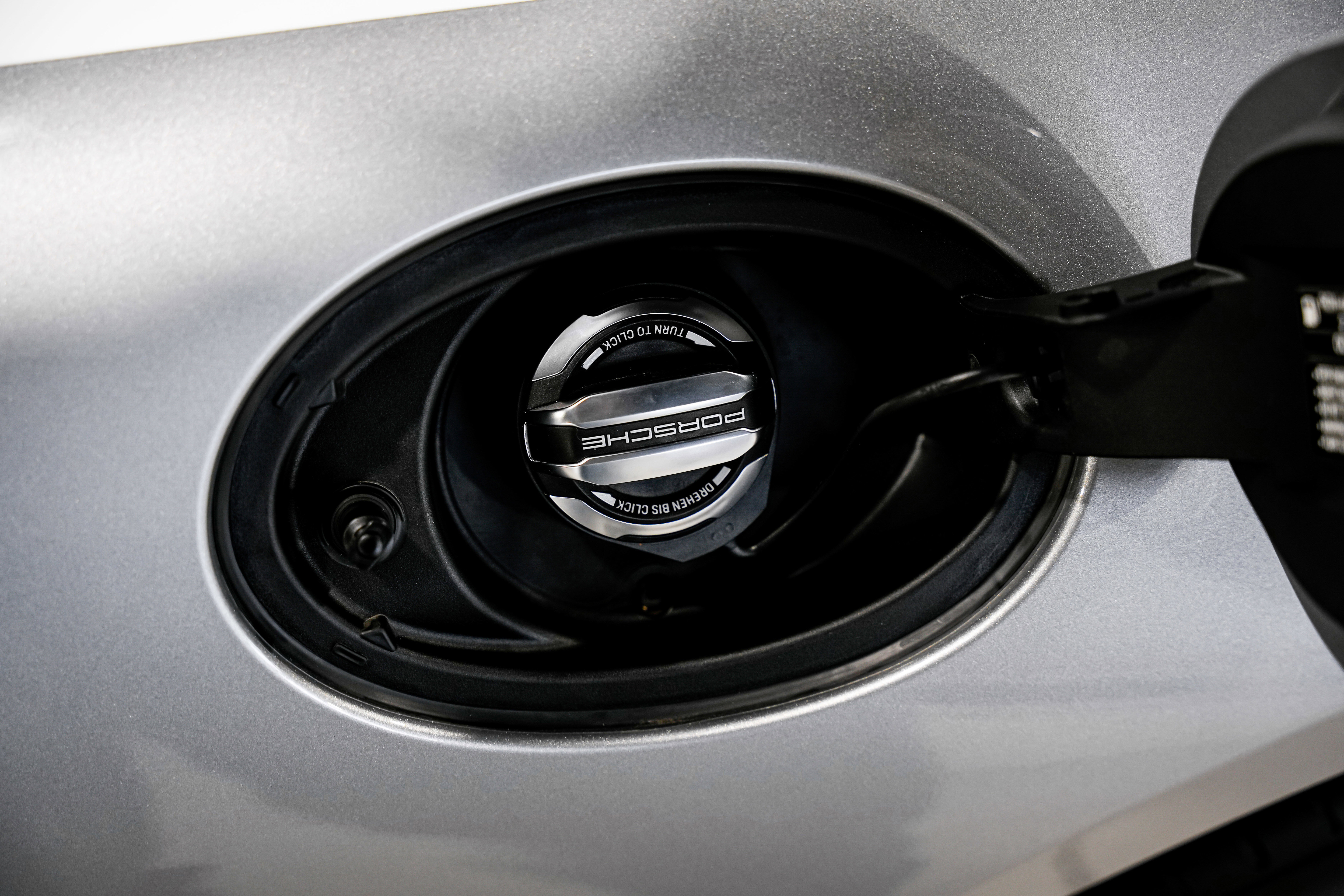 Used 2021 Porsche 911 Targa 4S Heritage Design image 53