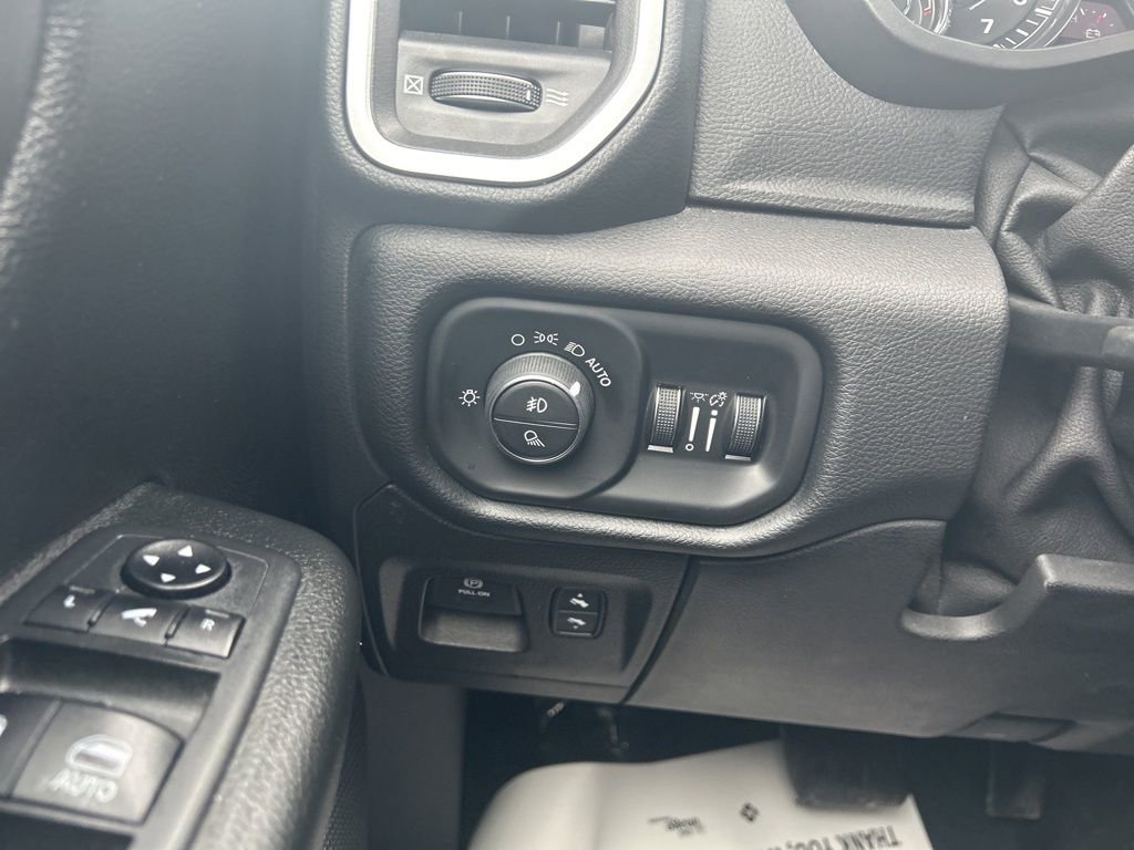 Certified 2019 RAM 1500 Big Horn image 34