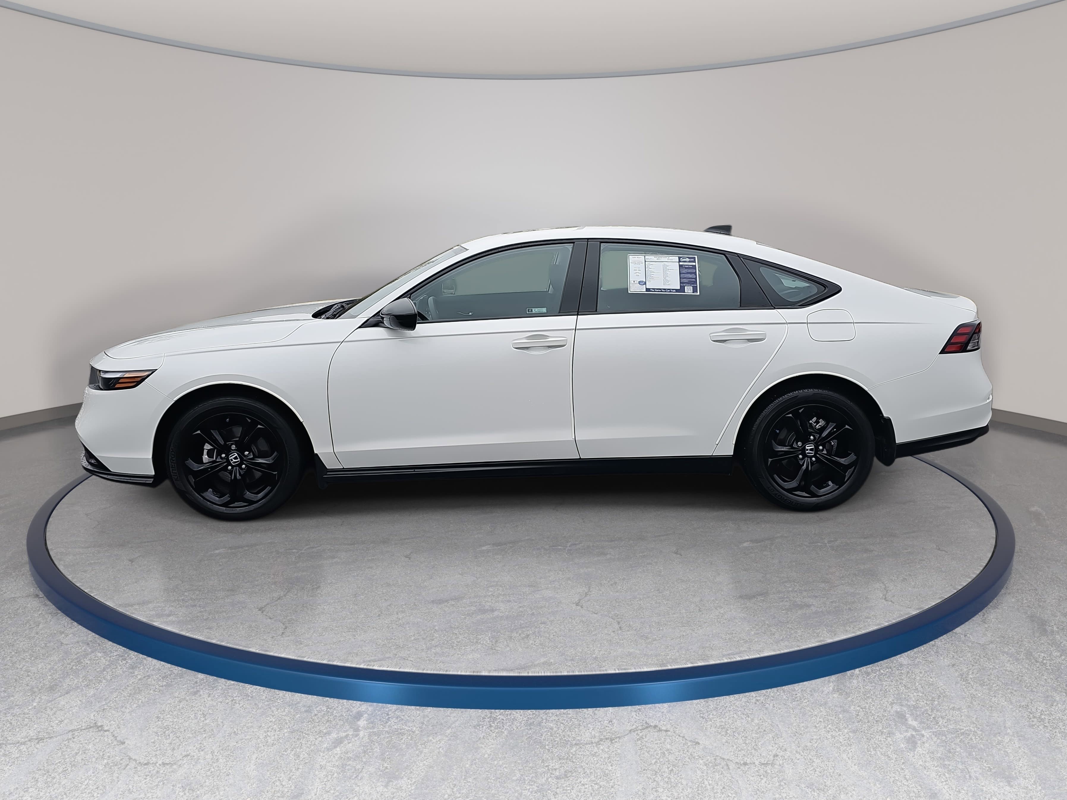 Used 2025 Honda Accord SE image 8