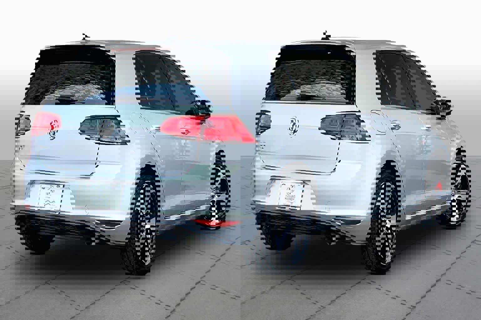 Used 2017 Volkswagen GTI S FWD image 14