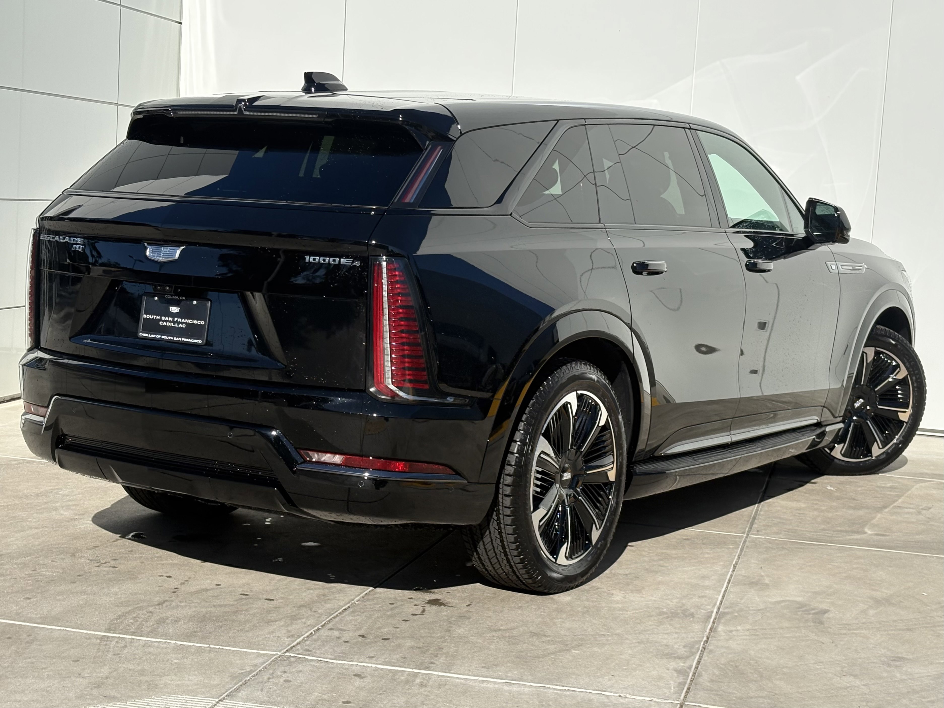 New 2025 Cadillac Escalade IQ Sport 1 w/ Smart Trailering package image 7