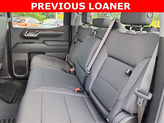 New 2026 GMC Sierra 1500 Elevation image 17