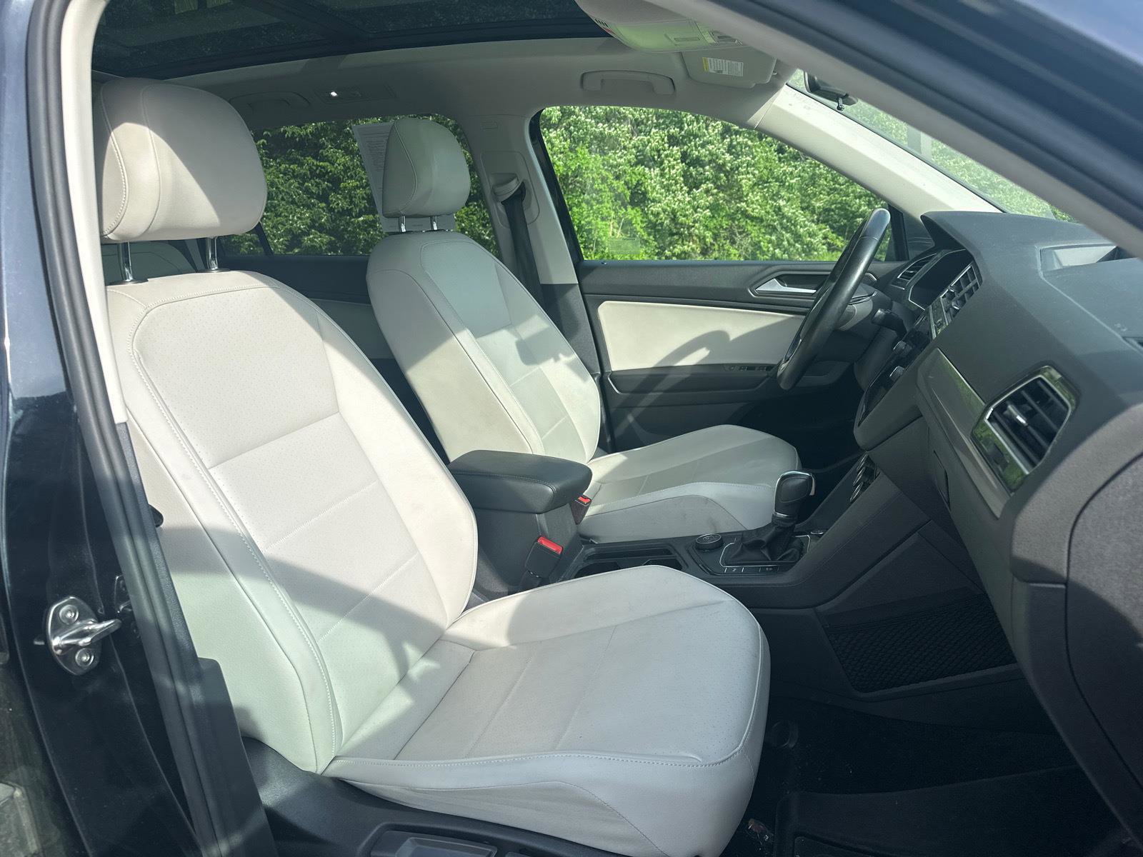 Used 2019 Volkswagen Tiguan SEL image 22