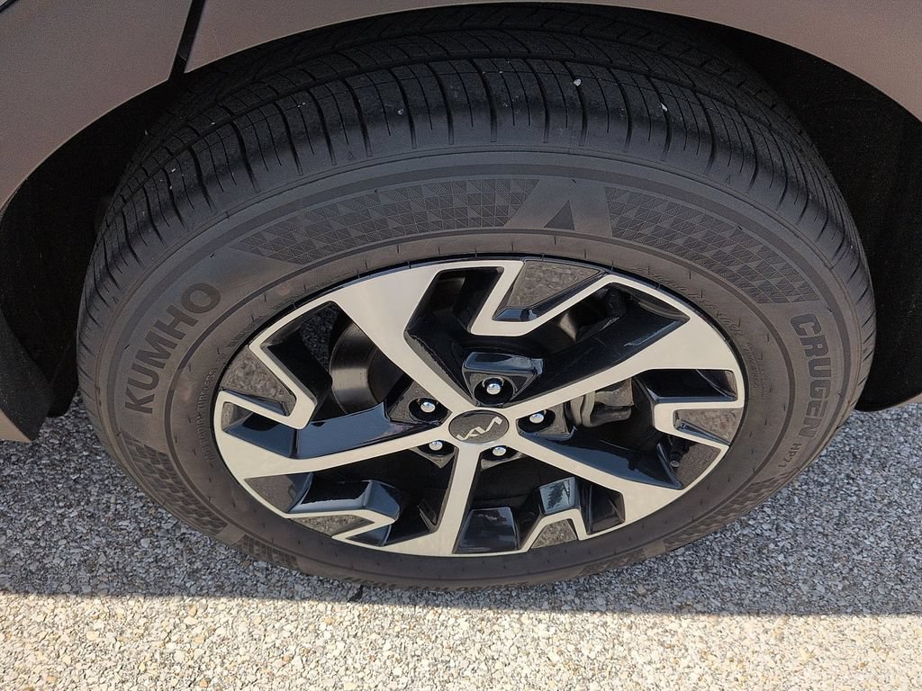 Used 2023 Kia Sportage EX AWD/4WD image 10