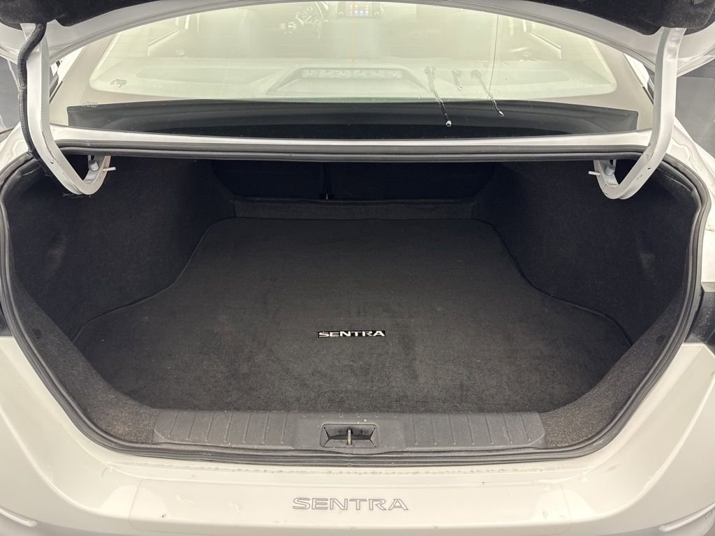 Used 2024 Nissan Sentra S FWD image 15