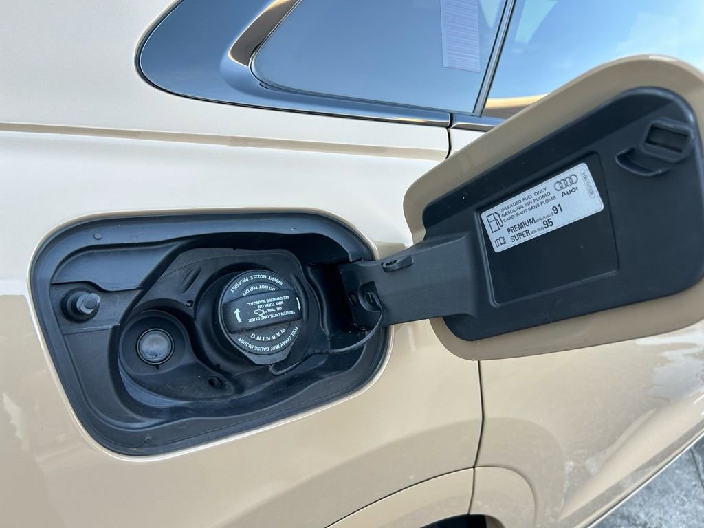 Used 2024 Audi SQ8 Prestige image 54