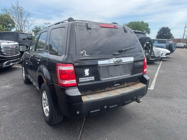 Used 2011 Ford Escape Limited w/ 302A Rapid Spec Order Code FWD image 7